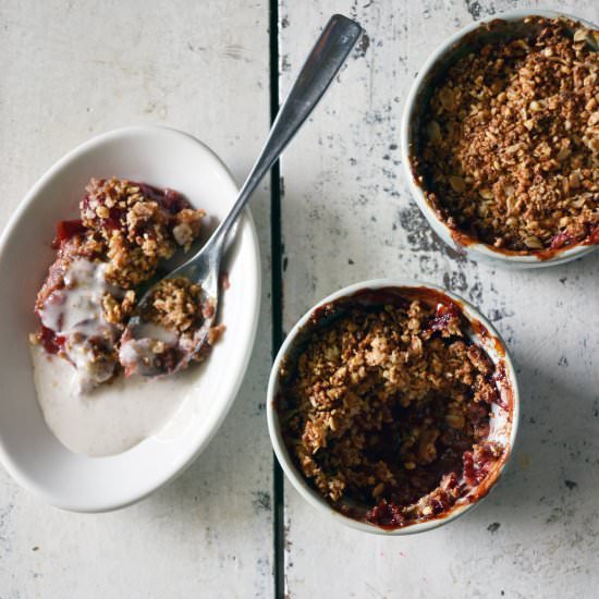 Plum Crumble with Coconut & Vanilla