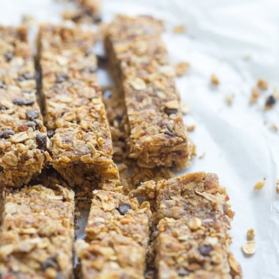 PB Chocolate Protein Granola Bars