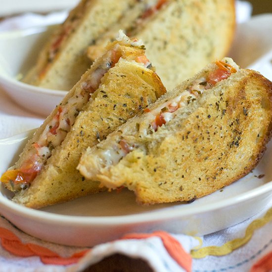 Caprese Grilled Cheese