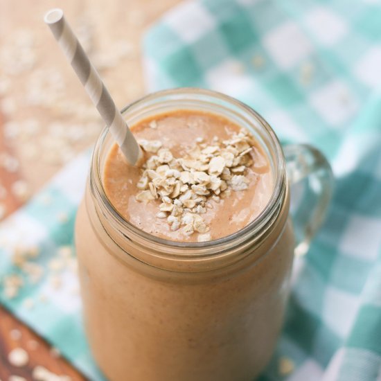 Healthy Peach Crisp Smoothie