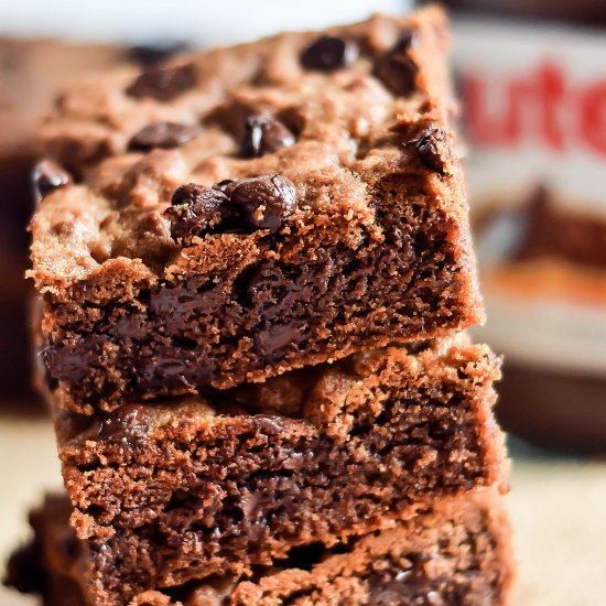 Soft Gooey Nutella Cookie Bars