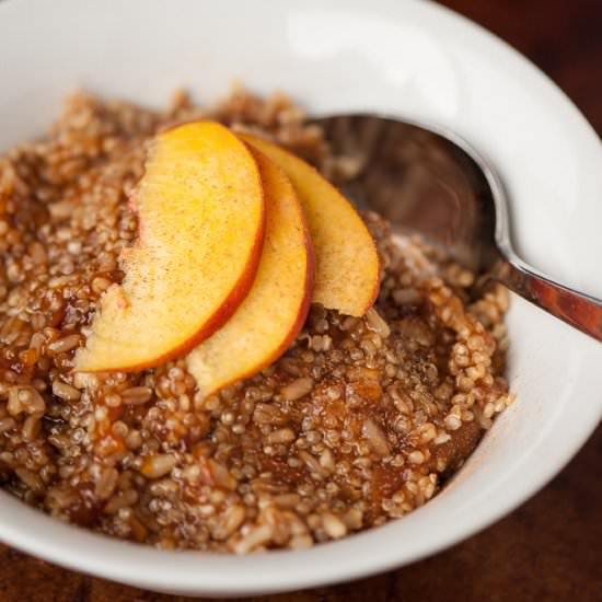 Quinoa Oatmeal Ginger Peach Compote