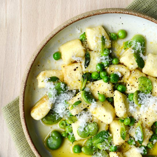 Ricotta Gnocchi with Peas and Mint