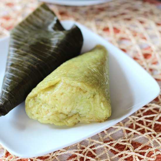 Balisungsong (Rice in Banana Leaves)