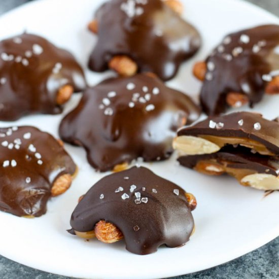 Salted Caramel Almond Turtles