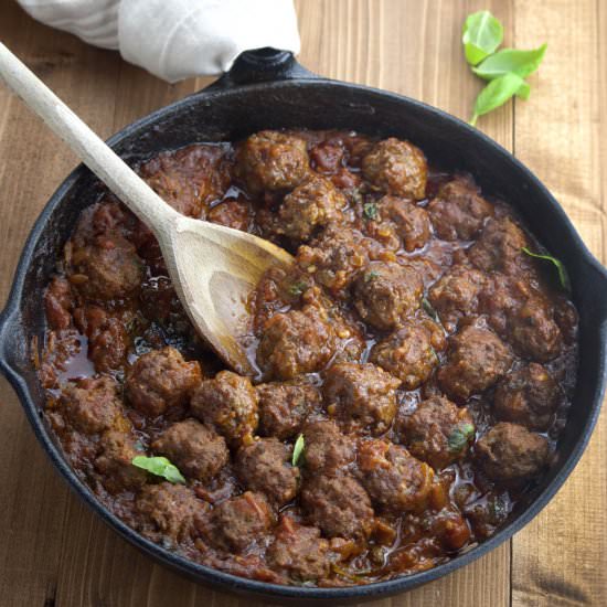 Meatballs in Tomato & Basil Sauce