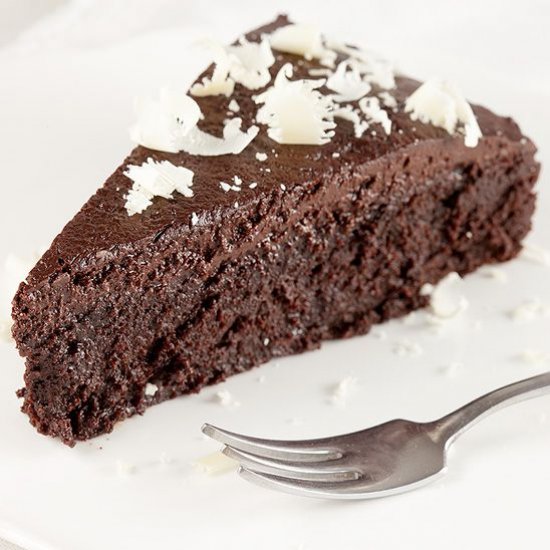 Gluten-Free Dark Chocolate Cake