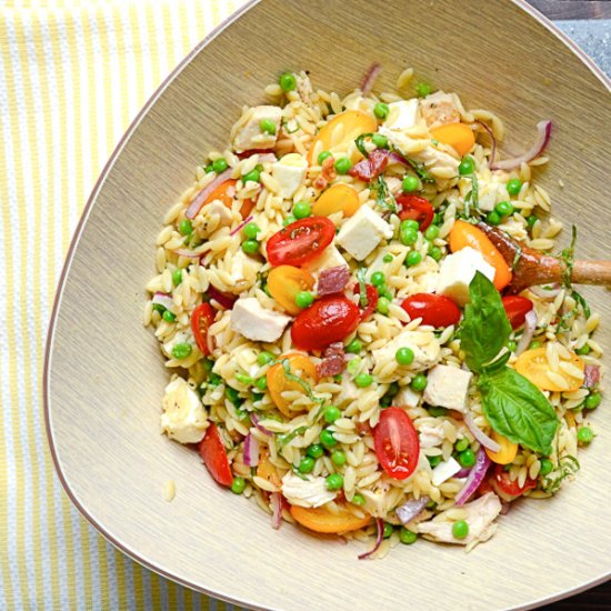 Lemony chicken and orzo salad