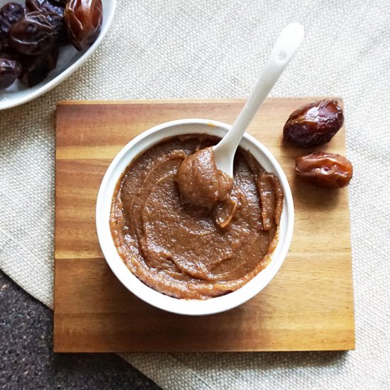 Salted Date Caramel Dip