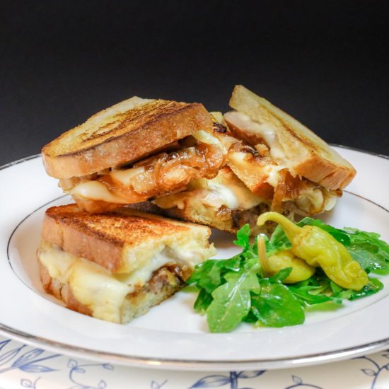 Grilled Porchetta-Scamorza Sandwich