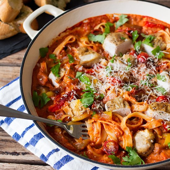 Tagliatelle with Chicken and Vegetables