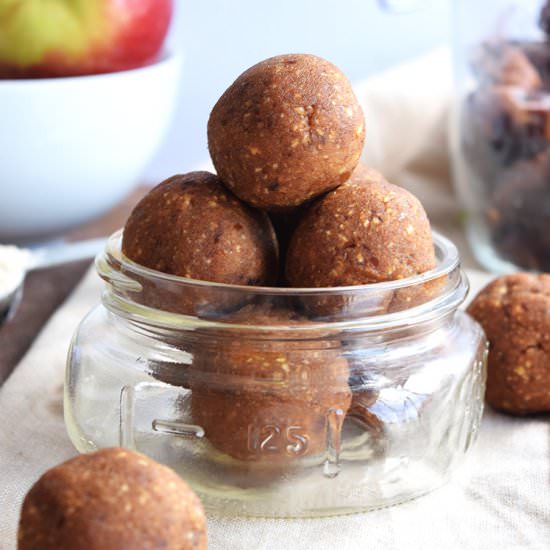 Coconut Flour Apple Pie Bites