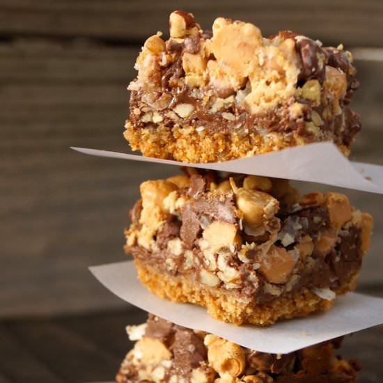 Pretzel Peanut Butter 7 Layer Bars