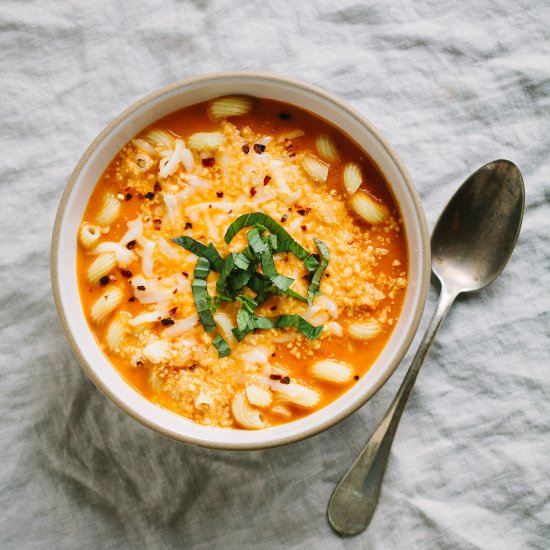 Creamy Tomato Basil Pasta Soup