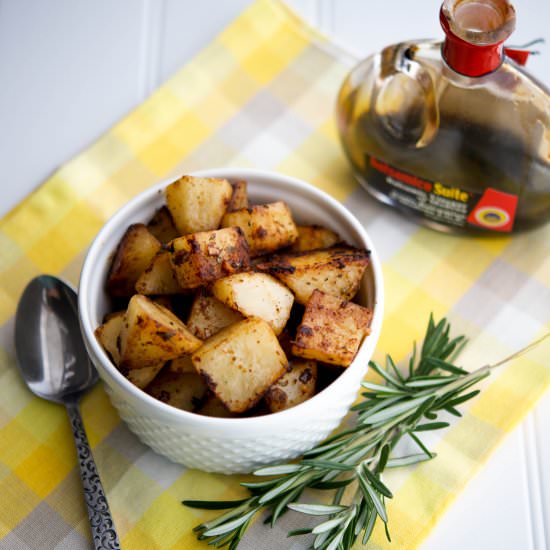 Balsamic Rosemary Roasted Potatoes