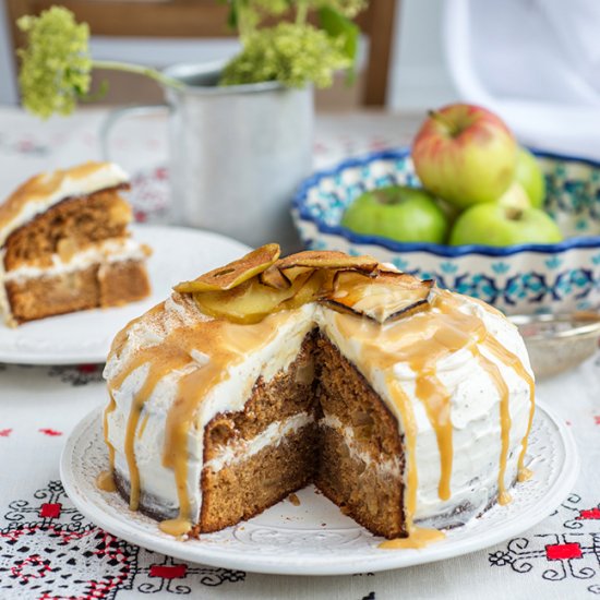 Toffee Apple Cake