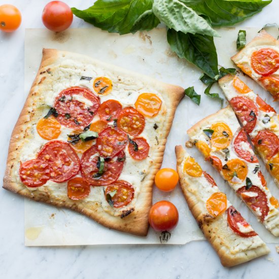 Heirloom Tomato Flatbread