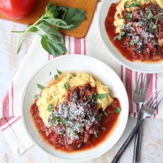 Slow Cooker Mushroom Ragu