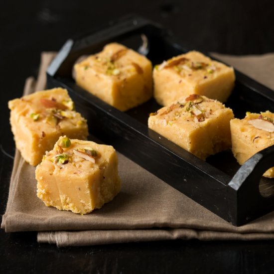 Easy Besan Khoya Burfi