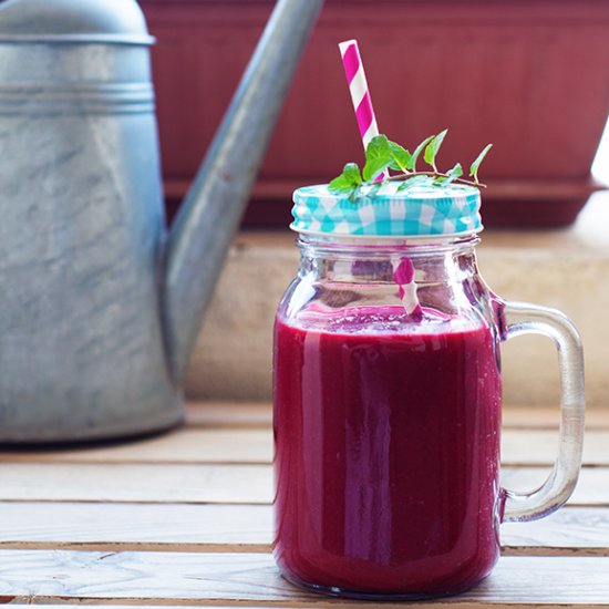 Roots and Fruits Power Smoothie