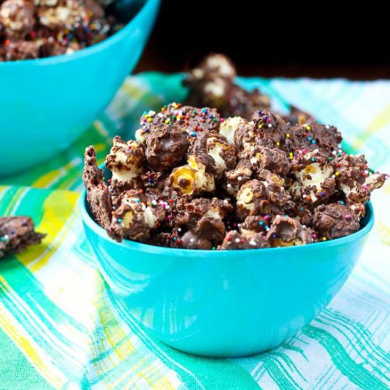 Brownie Brittle Popcorn