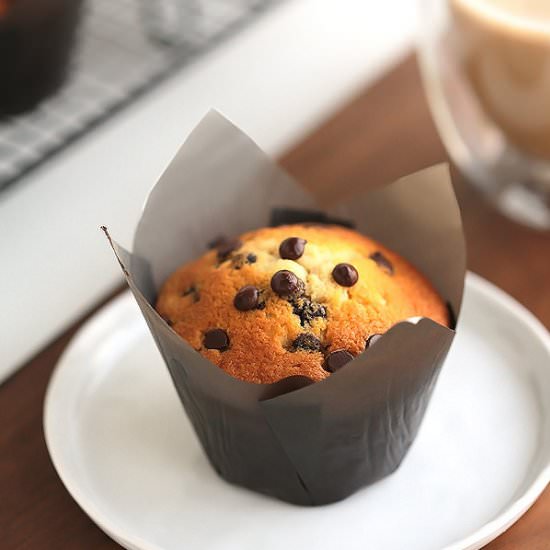 Unbelievable Chocolate Chip Muffins