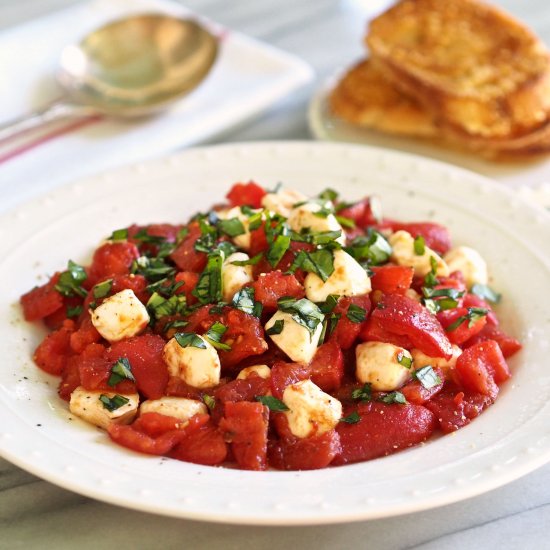 Roasted Tomato Caprese Salad