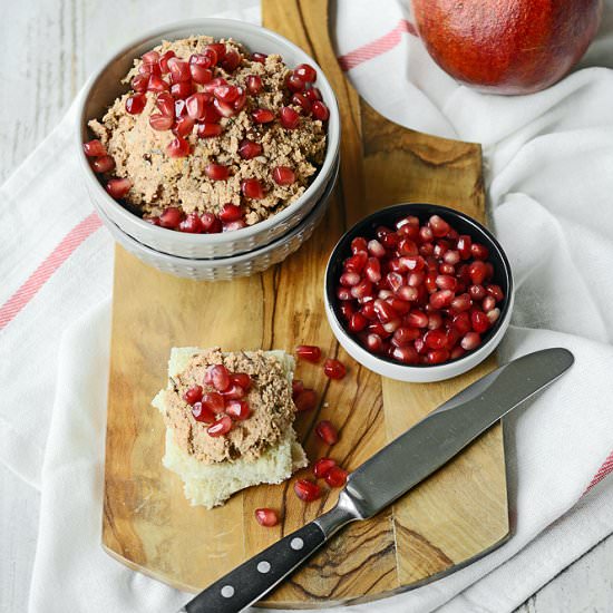 Spread with Eggplants and Walnuts