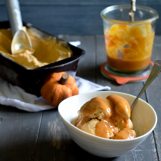 Pumpkin Ice Cream w/ Caramel Sauce