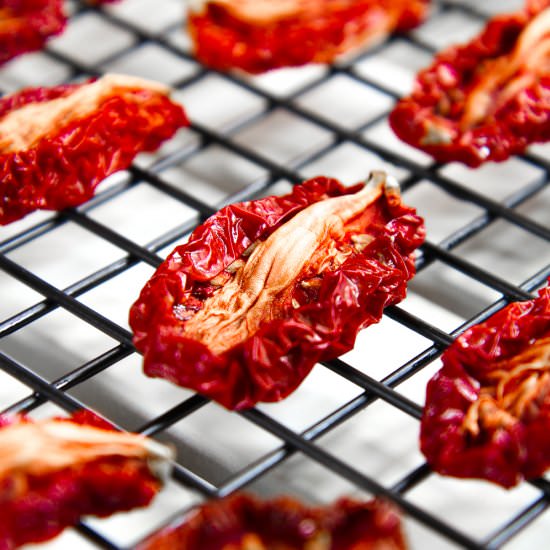 Homemade Sun-dried Tomatoes