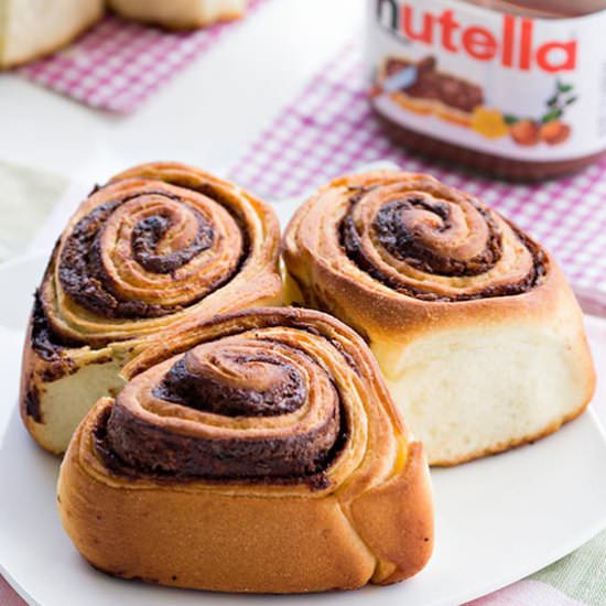 Nutella rolls