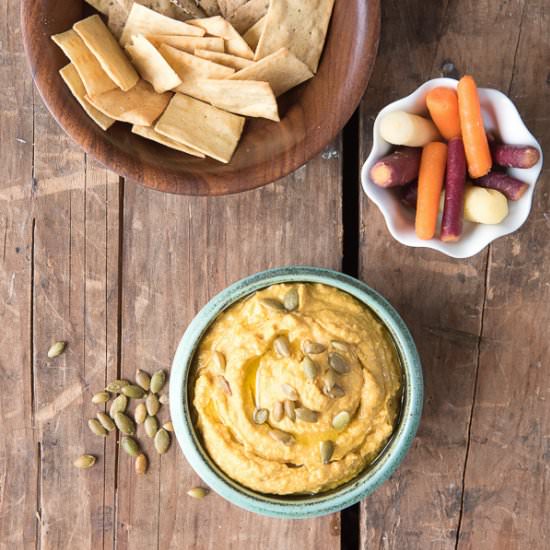 Spicy Chipotle Pumpkin Hummus