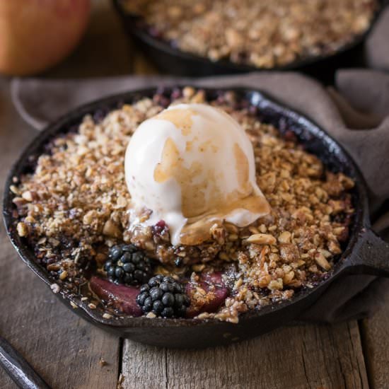 Apple & Blackberry Crumble