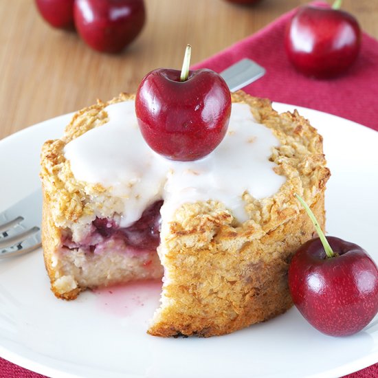 Cherry Bakewell Baked Oatmeal