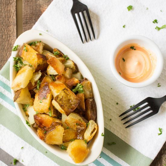 Crispy Potatoes with Sriracha Mayo