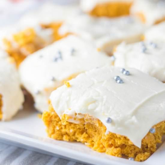 Maple Pumpkin Cake