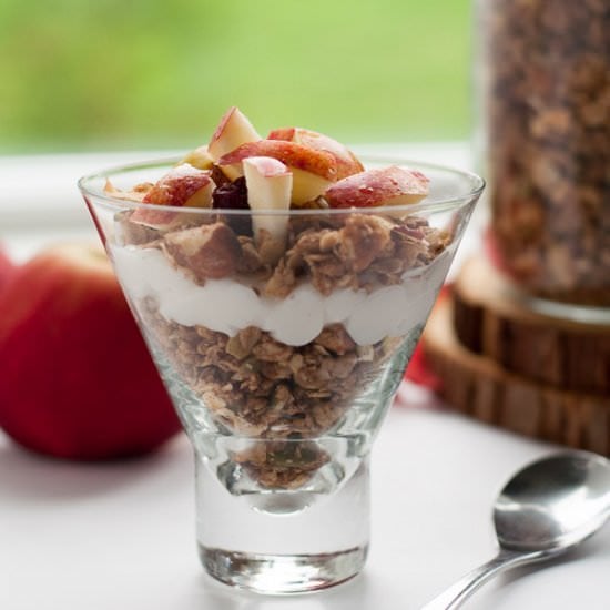 Apple Cinnamon Granola