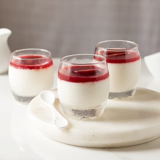 Greek Yogurt Panna Cotta