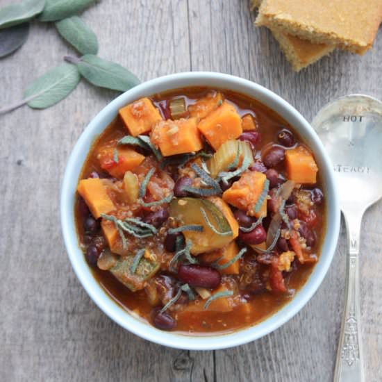 Chipotle BBQ Quinoa Chili