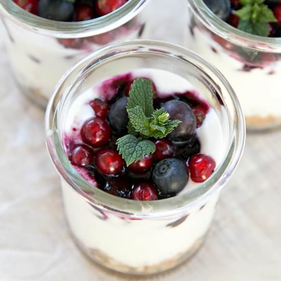 Blueberry cheesecake in jar