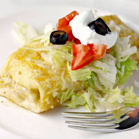 Cheesy Chicken Enchiladas Verde