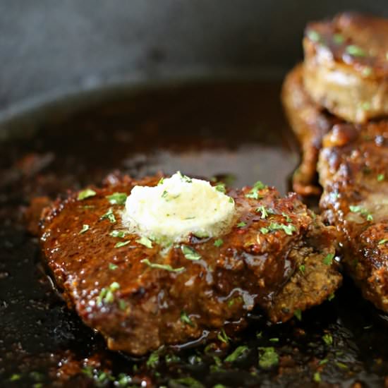 Garlic Butter Filet Mignon