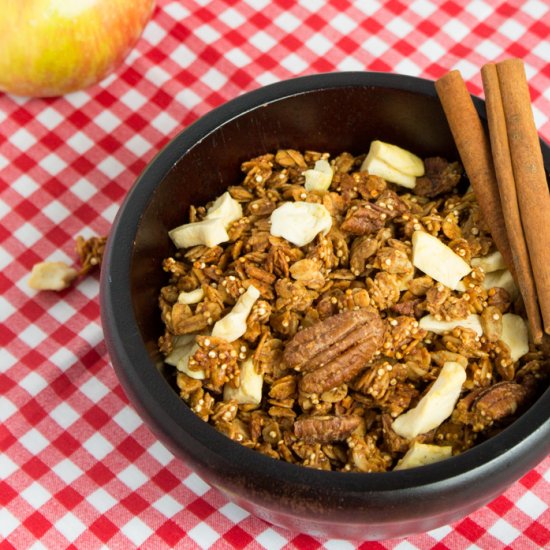 Apple Cinnamon Quinoa Granola