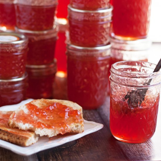 Easy Homemade Quince Jelly