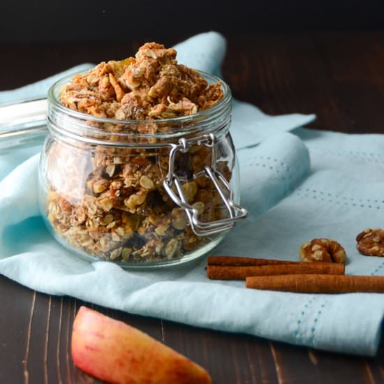 apple walnut spice granola