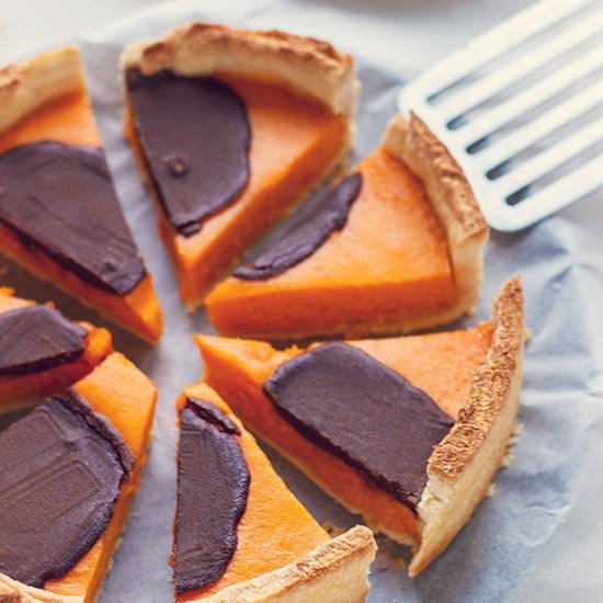 Red Kuri Pumpkin Pie with Chocolate