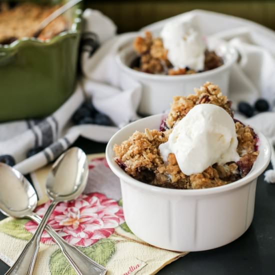 Blueberry Peach Crisp