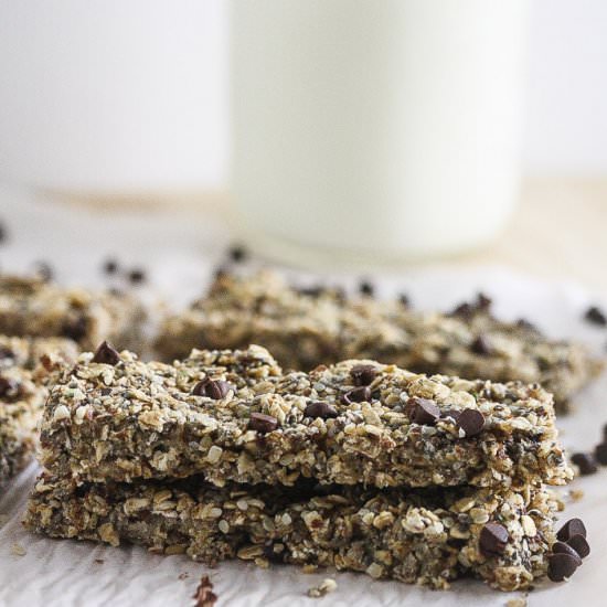 Oatmeal Chocolate Chip Bars