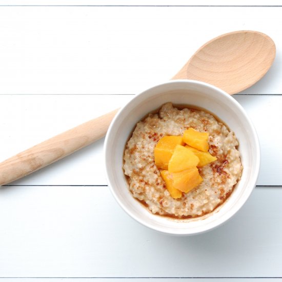 Maple-Cinnamon Oatmeal with Mango