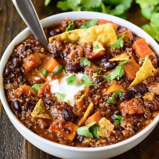 Slow Cooker Turkey Quinoa Chili